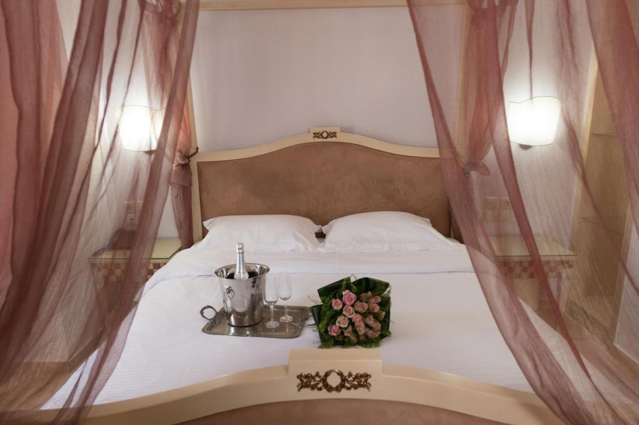 Premier Agrinio Heart Hotel Eksteriør billede