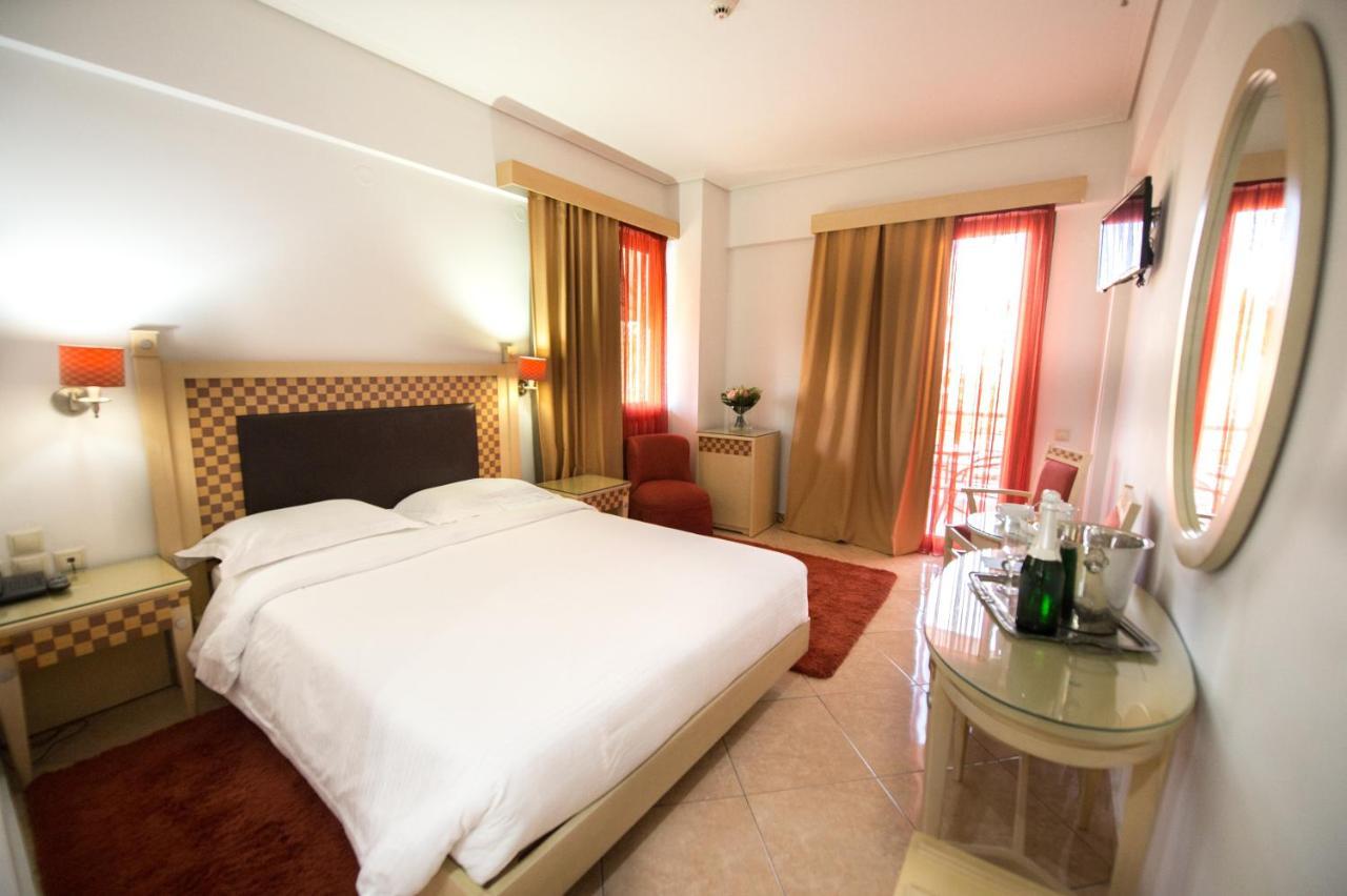 Premier Agrinio Heart Hotel Eksteriør billede